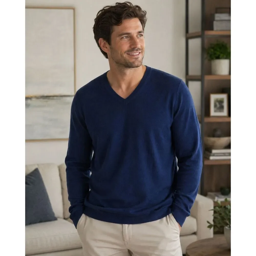 Banana Republic Mens Sweater Luxury Blend Navy Blue Long Sleeve V-Neck Size M